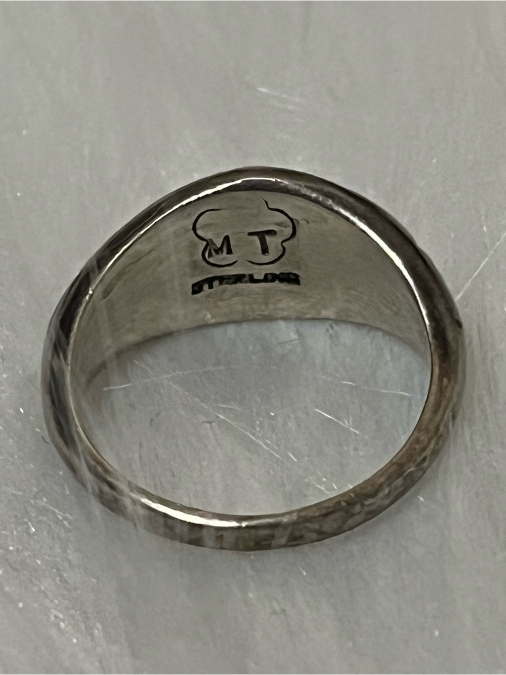Sterling Native American Buffalo Stone Ring - Picture 4 of 12